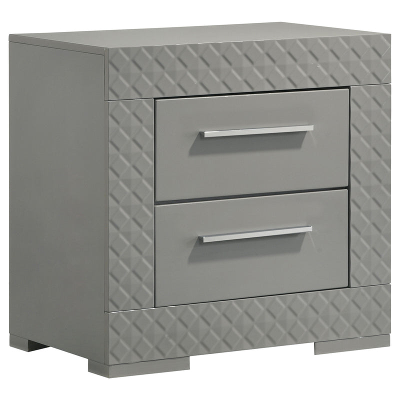 Ives 4 & 5 Piece Bedroom Set E.king & Queen White & Grey