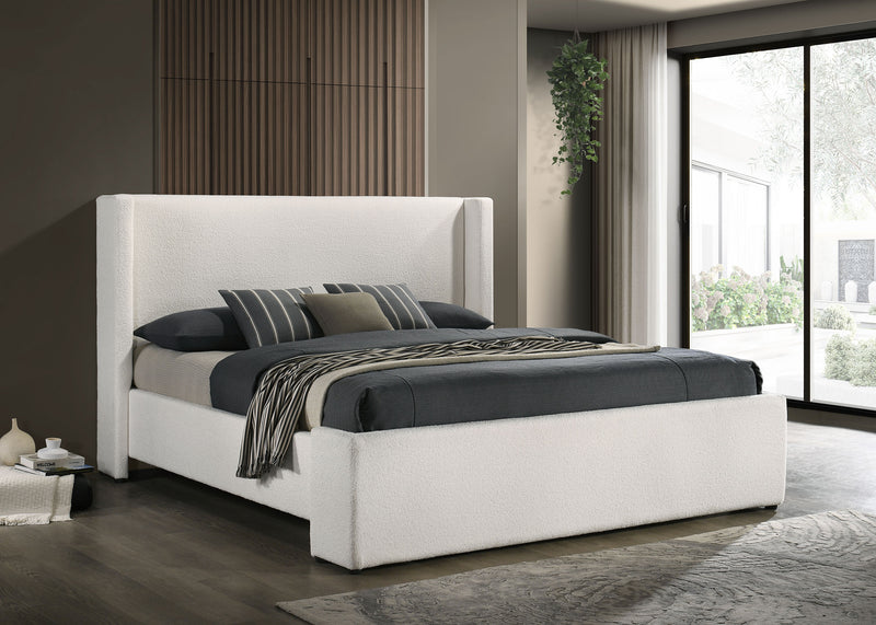 Alamosa Eastern King & Queen Bed