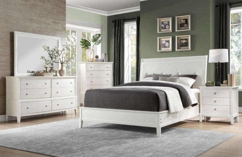 Cotterill King Upholstered Sleigh Bed in Antique White 1730KWW-1EK*